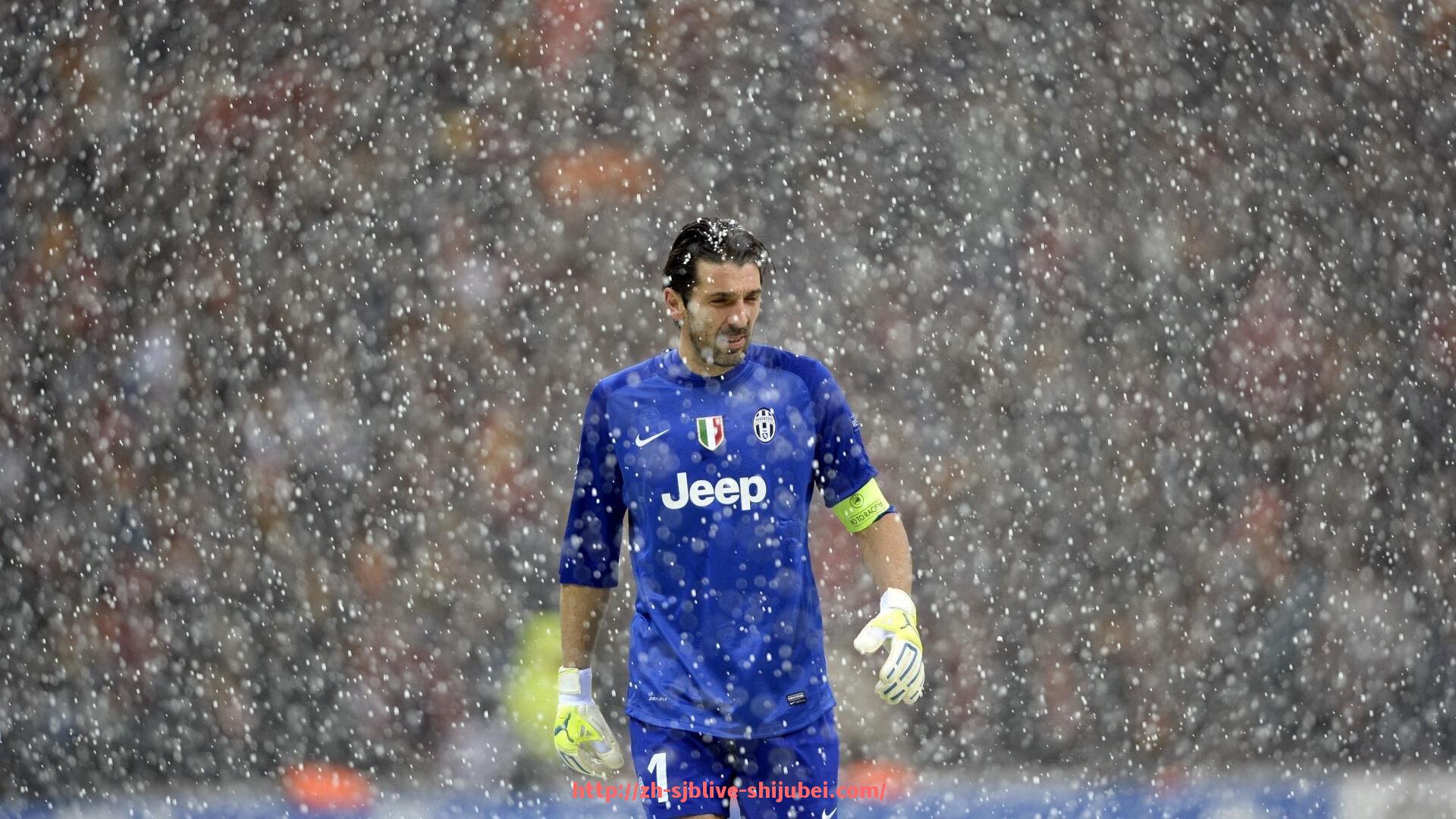 世俱杯直播-世俱杯球队球衣功能设计的理论探讨及实践案例